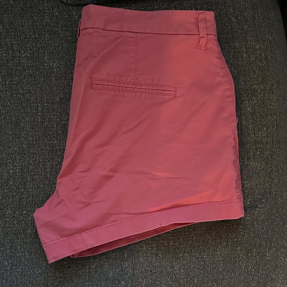 Old Navy Women's Vibrant Pink Bermudas